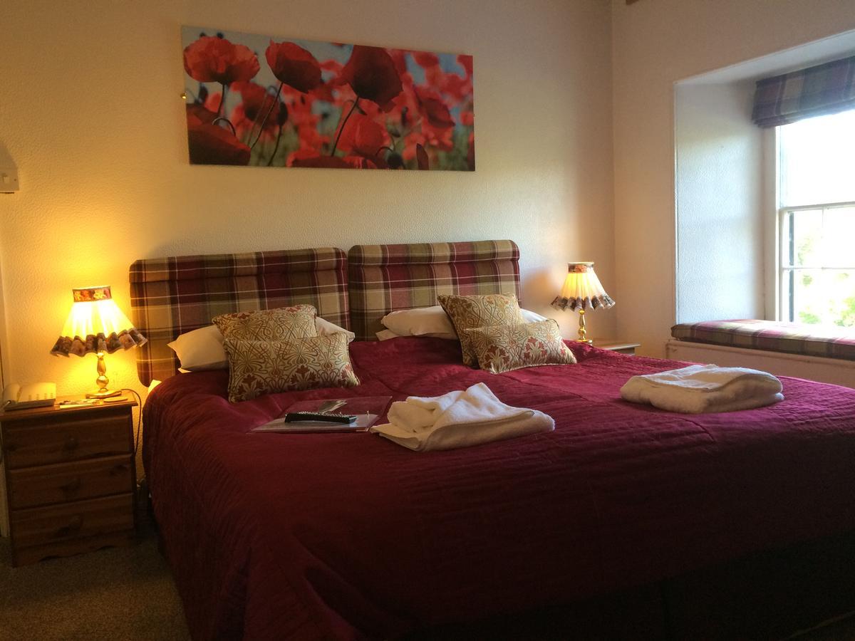 The Bryntirion Inn Llandderfel Exterior photo